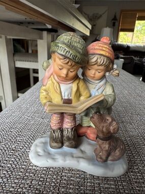 Vintage Goebel Berta Hummel Holiday Harmony series Figurine